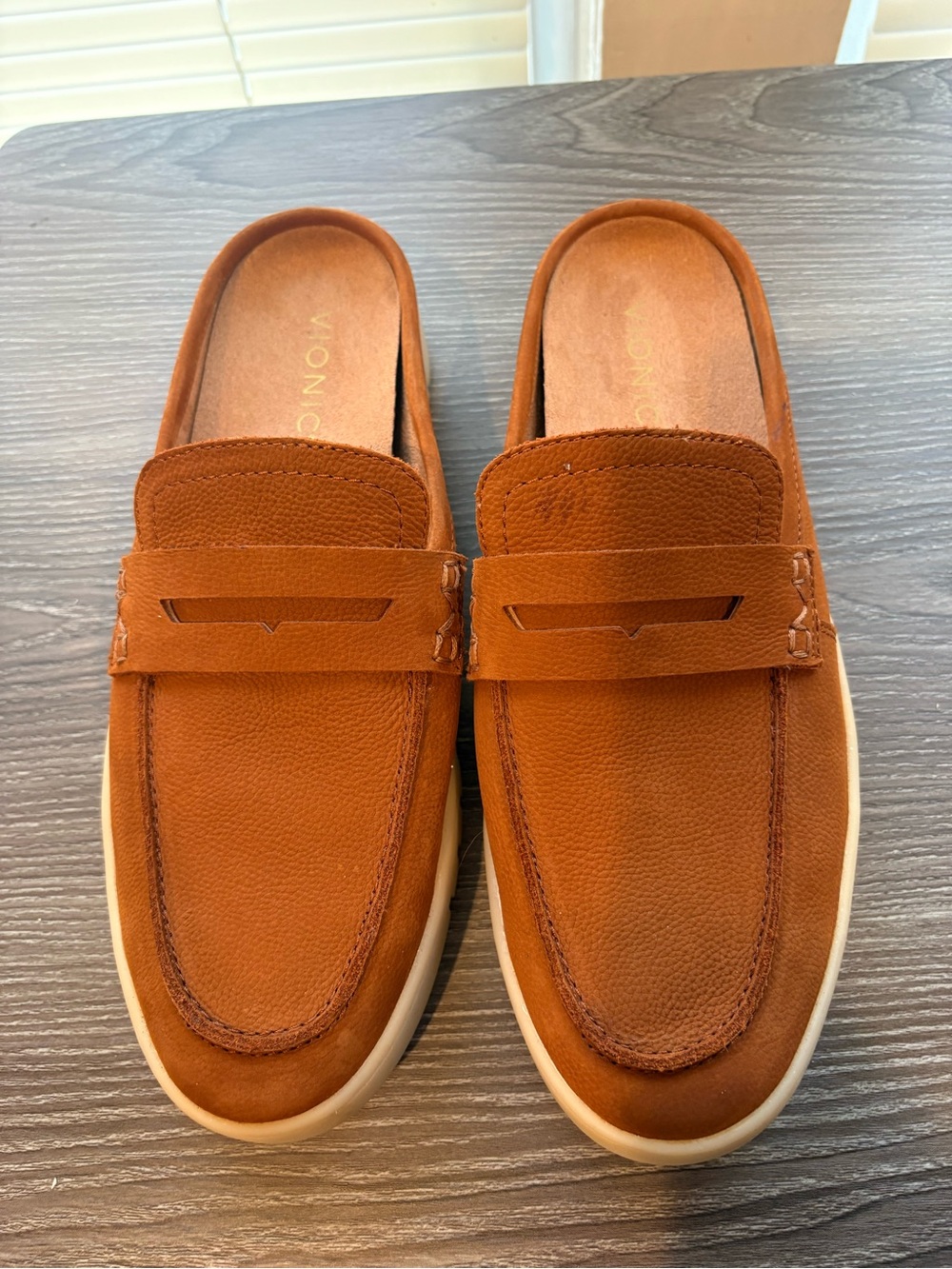 Vionic Uptown Mule II Loafer Slip On Shoes Brandy Brown Leather Size 9.5 Wide